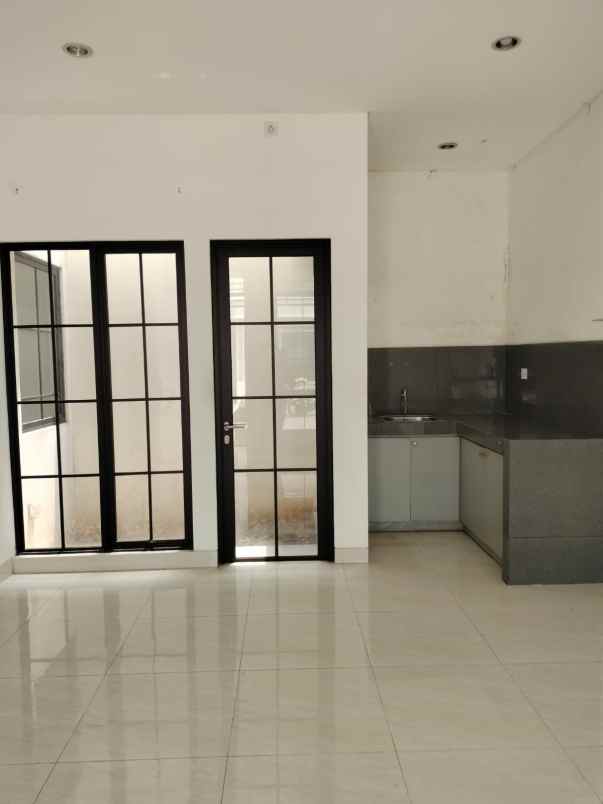 sewa rumah citrine lavon ii tangerang