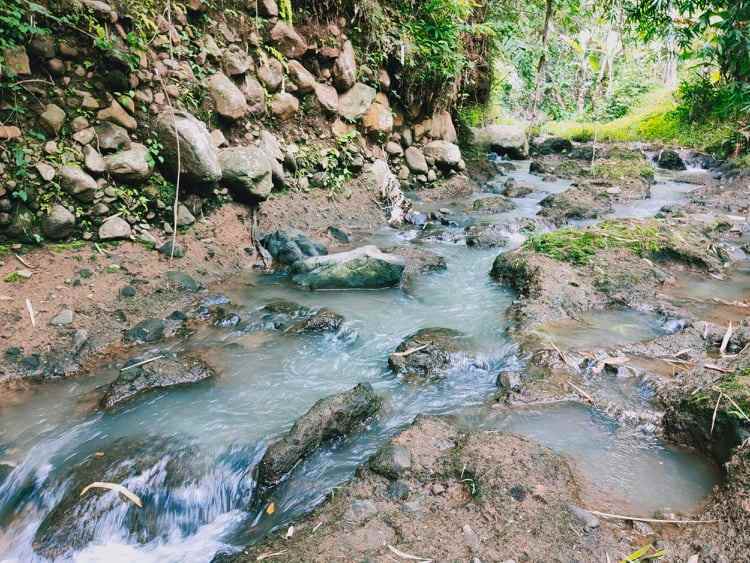 tanah barat kantor kecamatan
