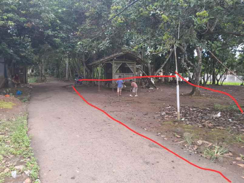 tanah hook pinggir jalan dekat rsud provinsi banten