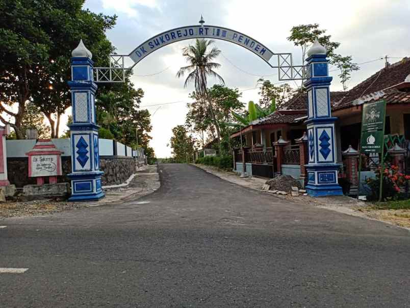 tanah komplek wisata kebun