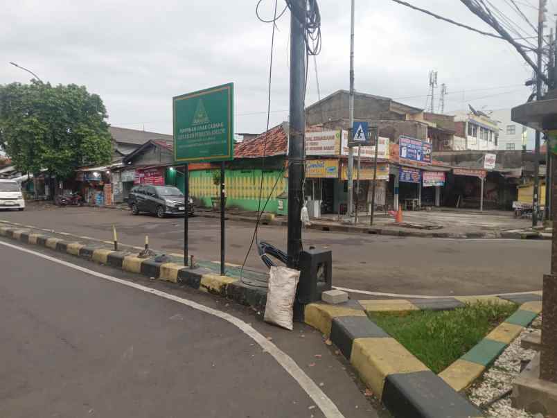 tanah pinggir jalan pondok labu
