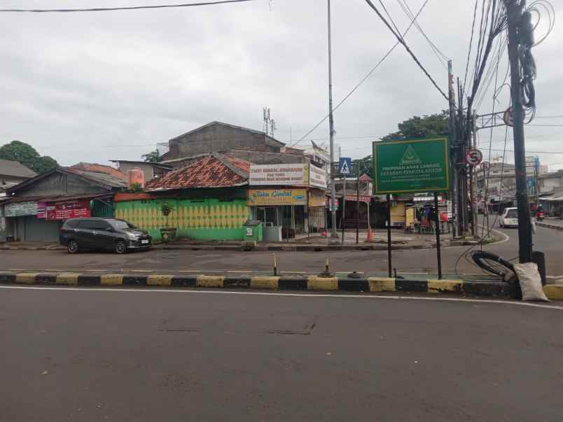tanah pinggir jalan raya pondok labu