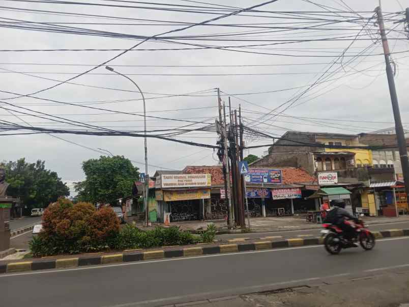 tanah pinggir jalan raya pondok labu
