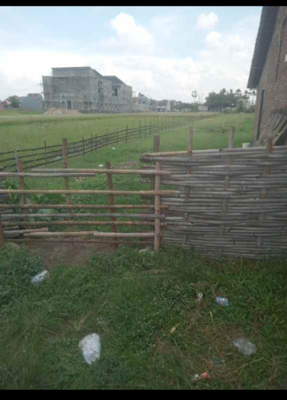 tanah siap bangun sudah ada pondasi