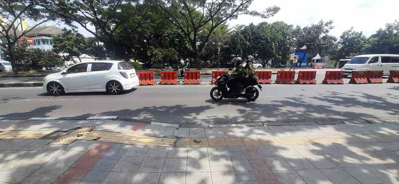 tanah untuk komersial di jl soekarno hatta bandung