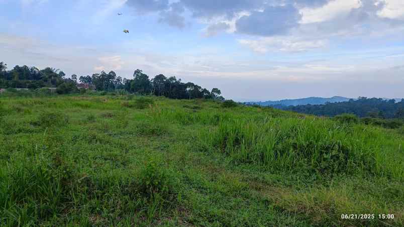 tanah view laut di kemiling luas 4 hektar 40 000m