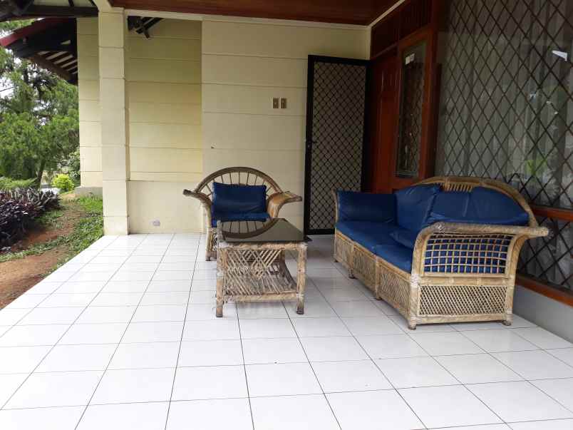 villa alamat jalan cisarua km 80