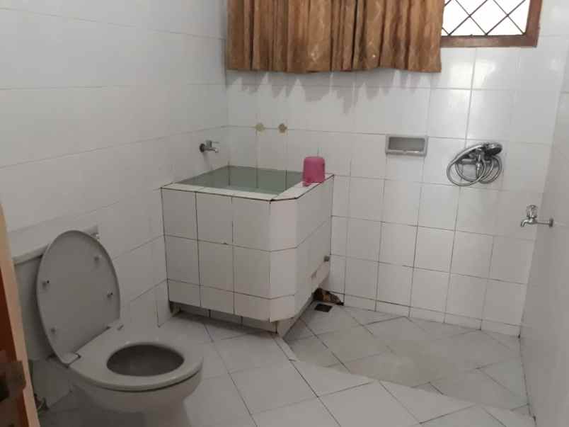 villa alamat jalan cisarua km 80