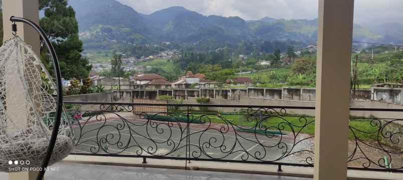 villa alamat jalan cisarua km 80