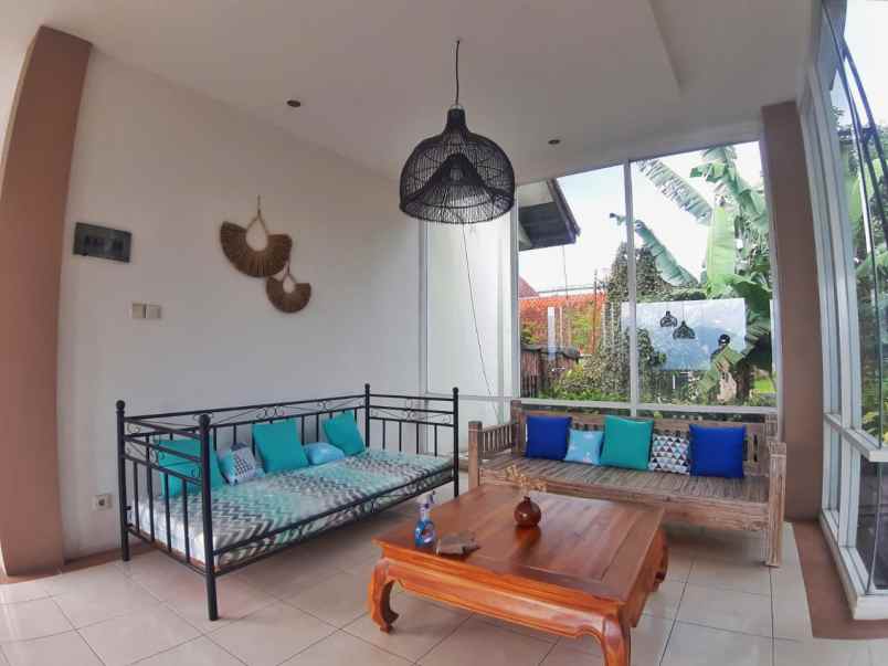 villa alamat jalan cisarua km 81