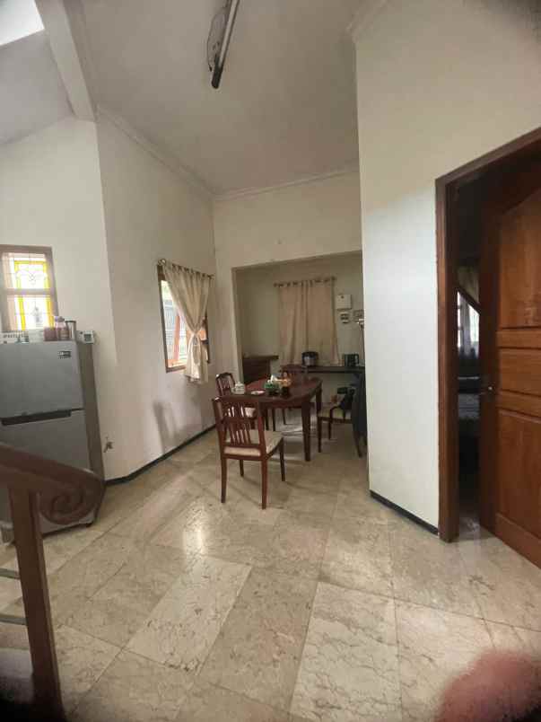 villa murah lokasi di batu dekat musium angkut