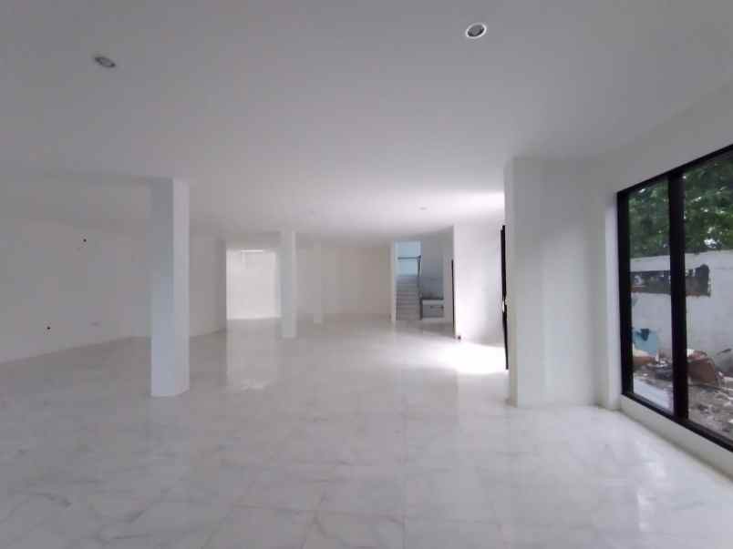 bangunan tempat usaha di raya kenjeran strategis