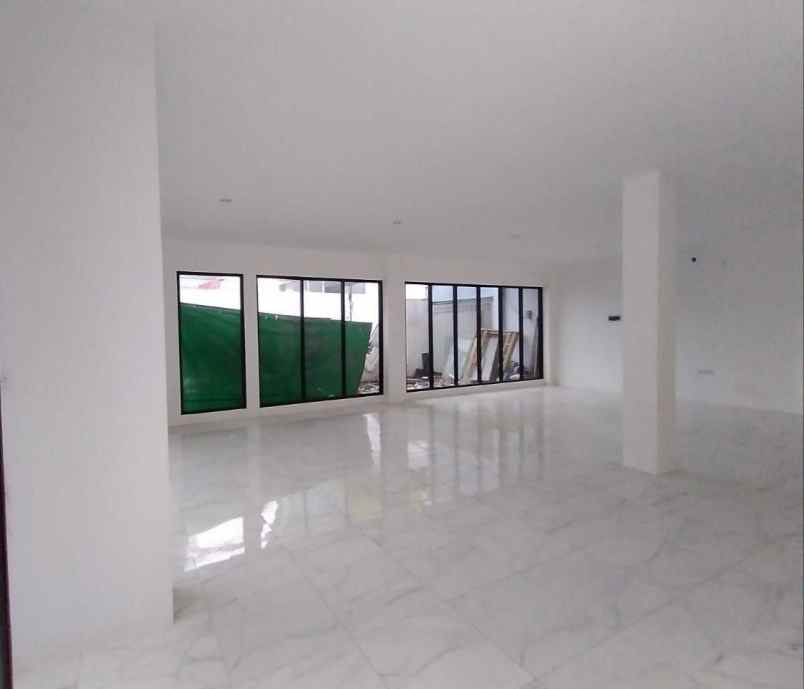 bangunan tempat usaha di raya kenjeran strategis