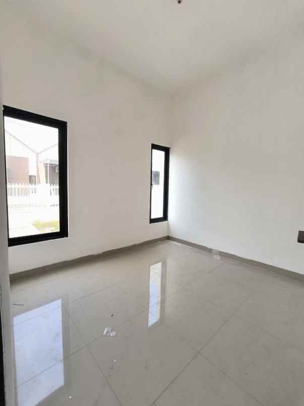 carport 2 mobil rumah 700 jutaan tanpa dp siap huni