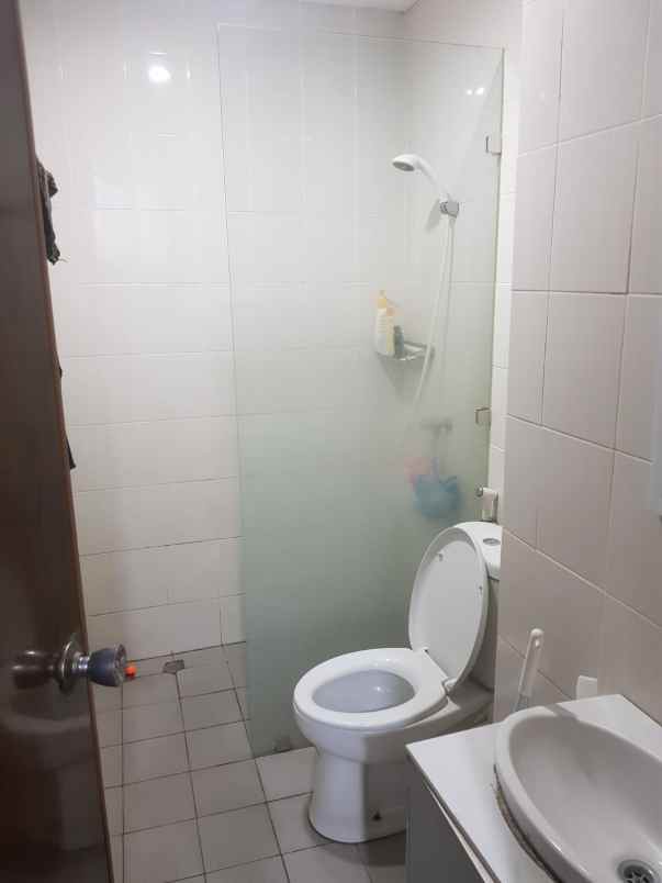dijual apartemen 2 br murah di grand icon caman