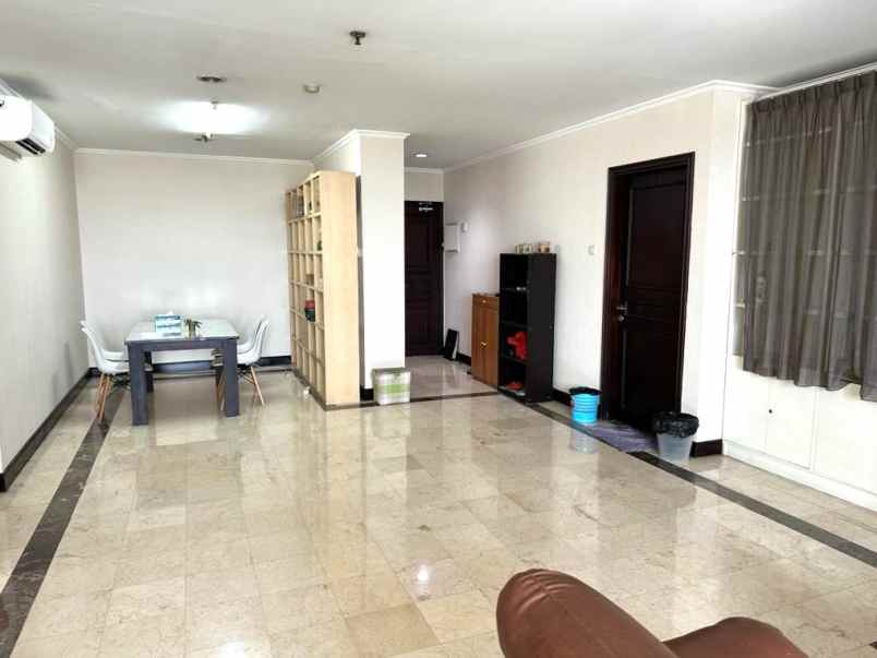 dijual apartemen apartemen bumimas cilandak