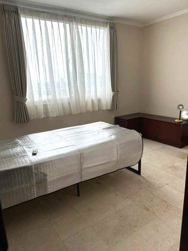 dijual apartemen apartemen bumimas cilandak