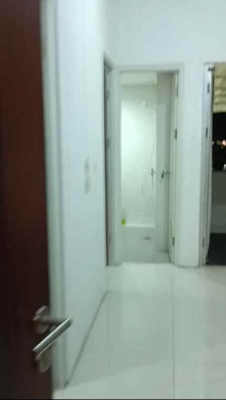 dijual apartemen gunawangsa tidar