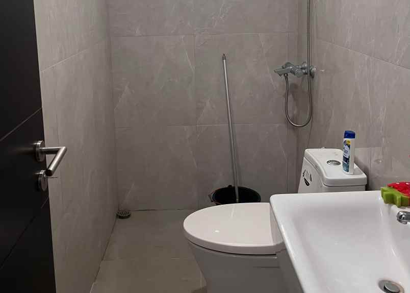 dijual apartemen jagir wonokromo