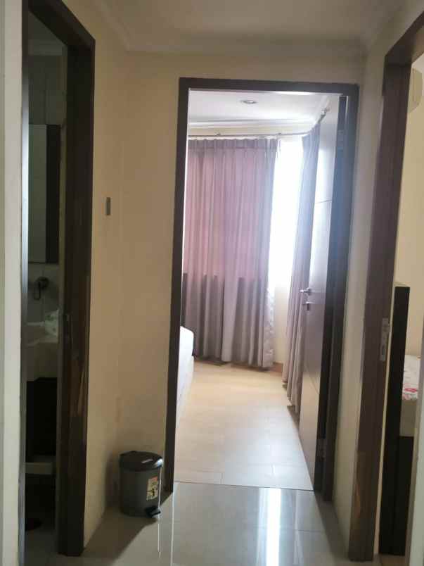 dijual apartemen jalan gajah mada no 188