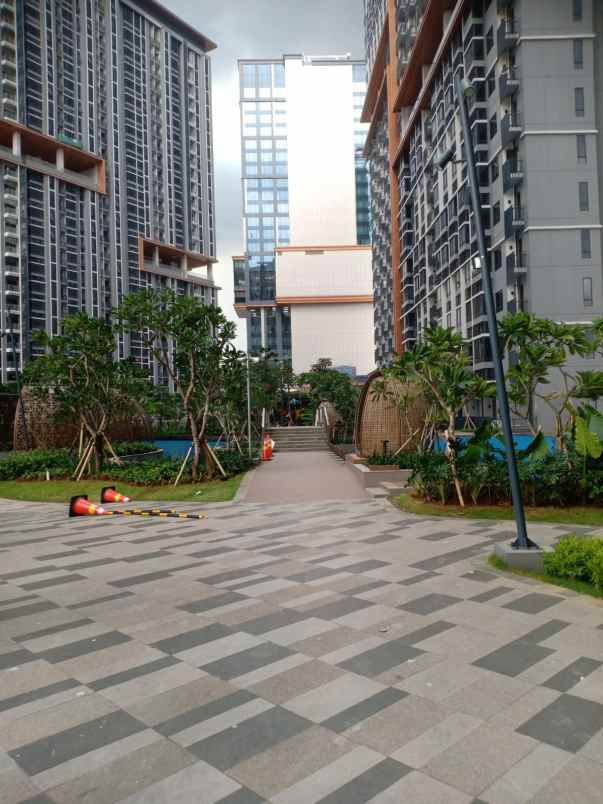 dijual apartemen pakuwon bekasi pekayon bekasi
