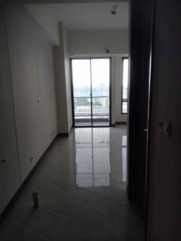 dijual apartemen pakuwon bekasi pekayon bekasi