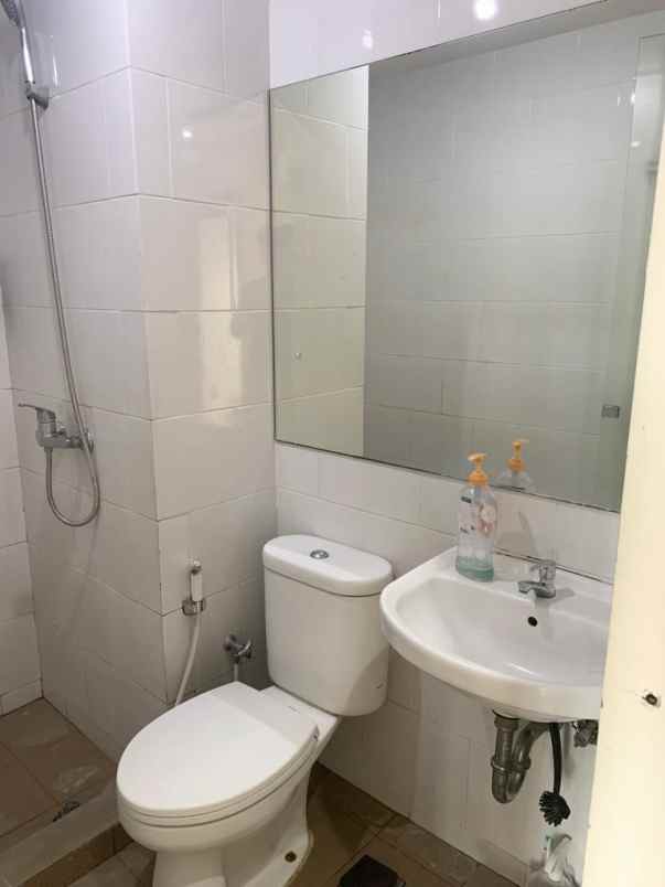 dijual apartemen pakuwon city kalisari