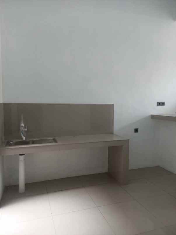 dijual cepat rumah baru di pondok ungu permai bekasi