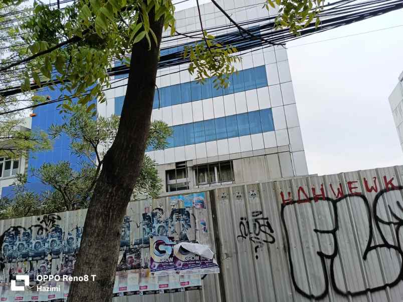 dijual cepat tanah bonus 2 gedung komersial