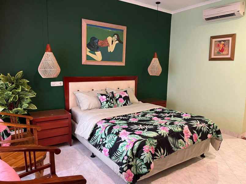 dijual guest house lokasi pejaten jakarta selatan