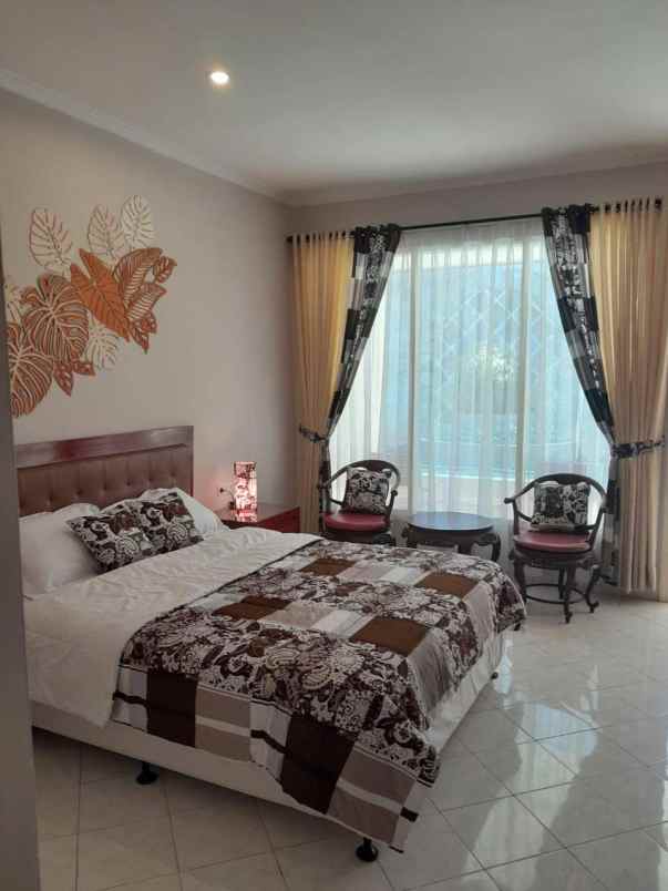 dijual guest house lokasi pejaten jakarta selatan