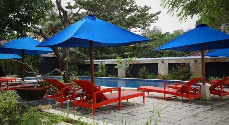 dijual hotel trawangan