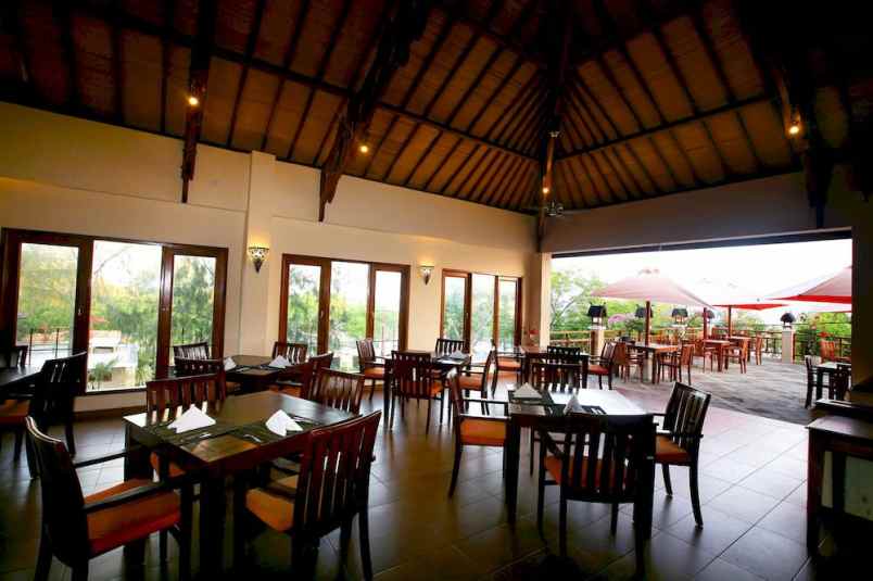 dijual hotel trawangan