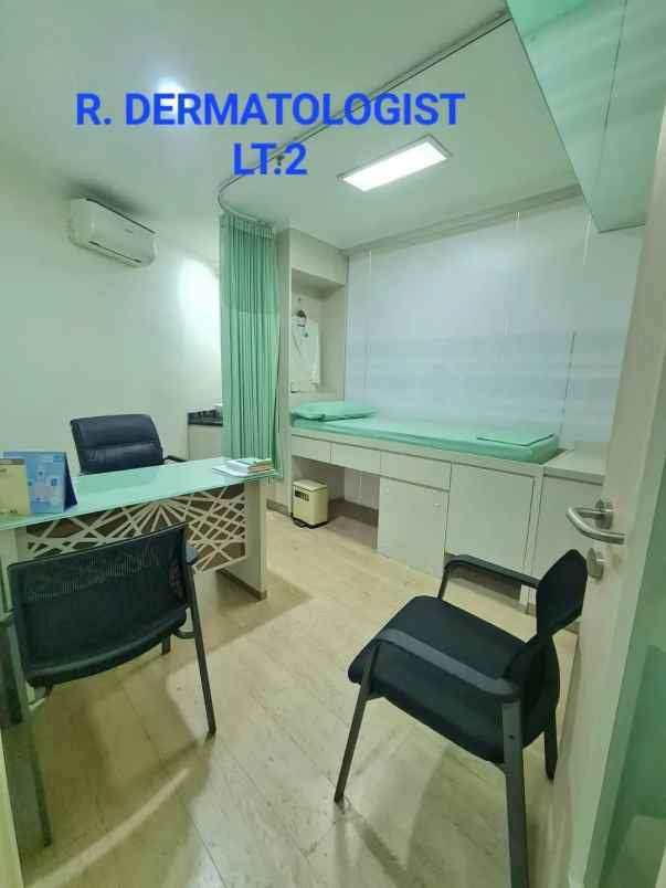 dijual klinik siap operasi di epiwalk 600m 2 lantai