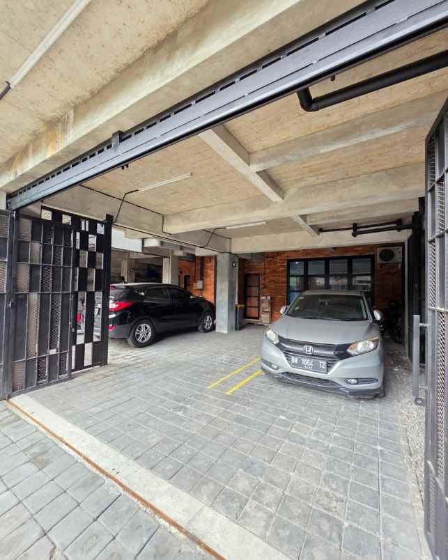 dijual kost demangan baru