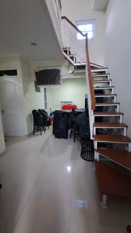 dijual kost jl cijambe cinunuk bandung
