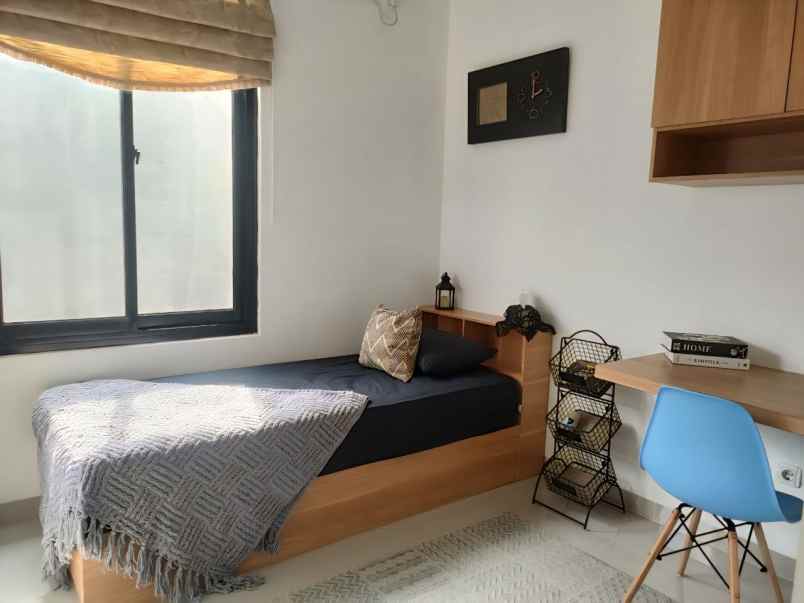 dijual kost jl palakali