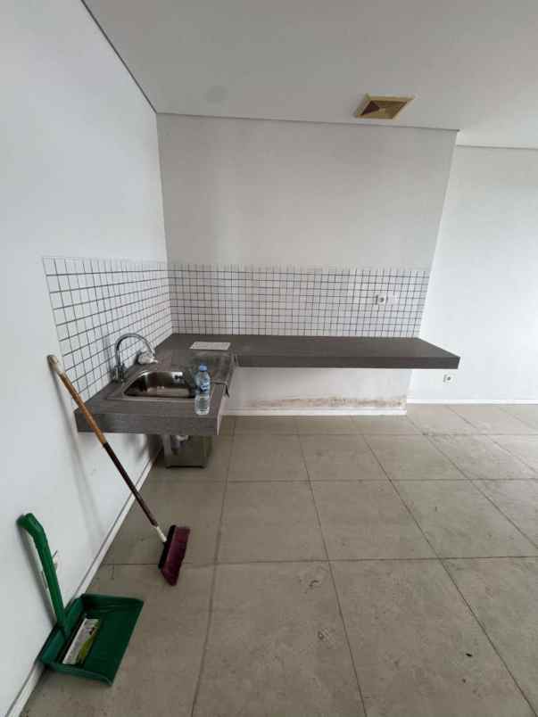 dijual rugi apartemen paddington heights alam sutera