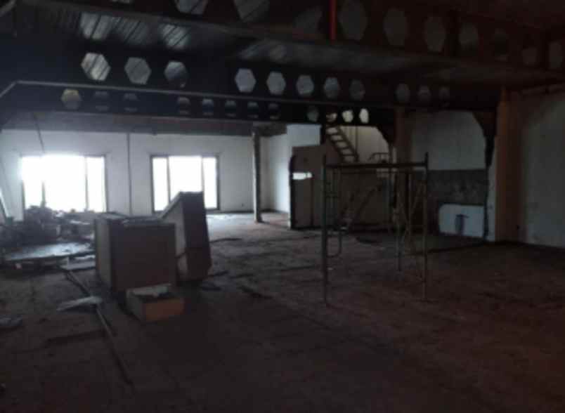 dijual ruko di jalan baliwerti surabaya