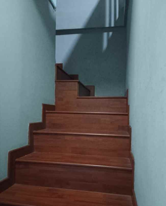 dijual ruko gudang kantor baktijaya