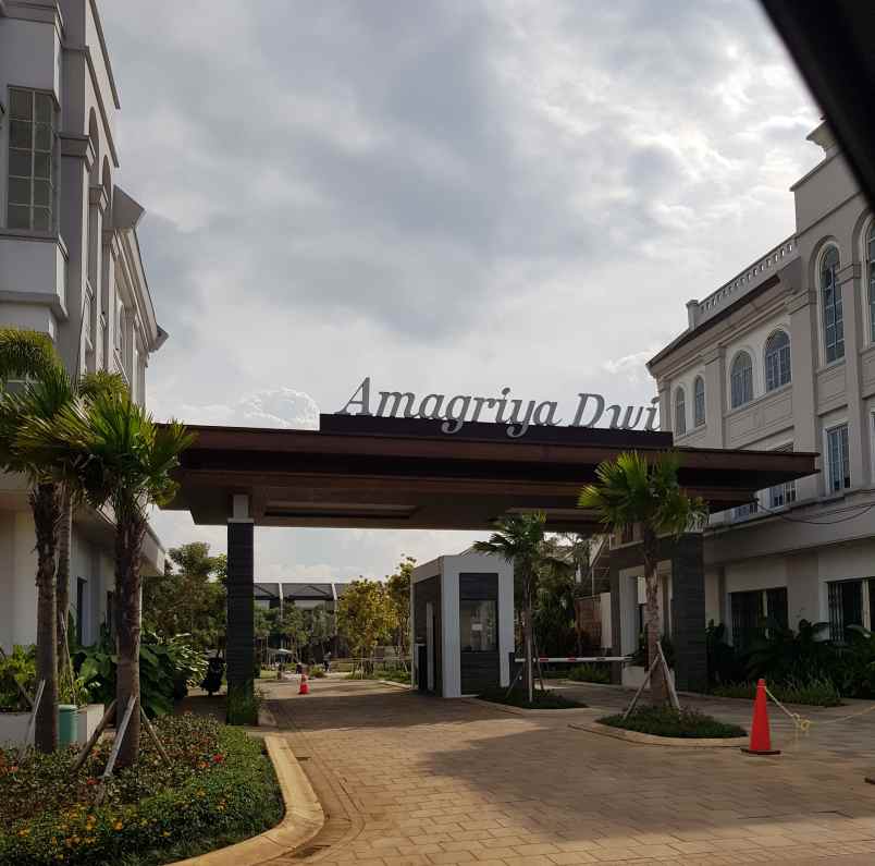 dijual ruko gudang kantor buah batu