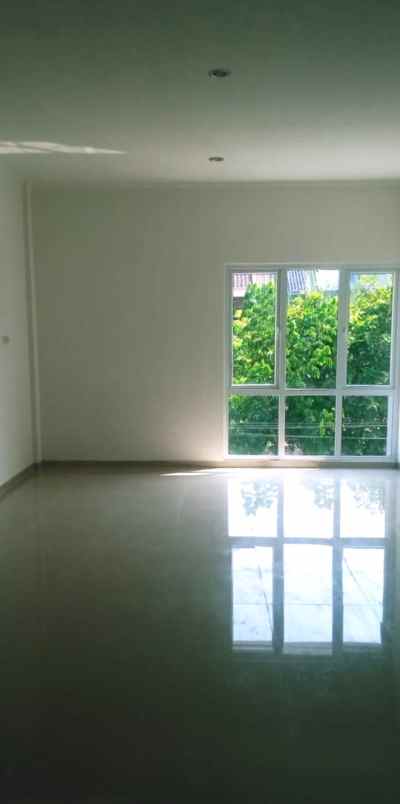 dijual ruko gudang kantor gading mas raya