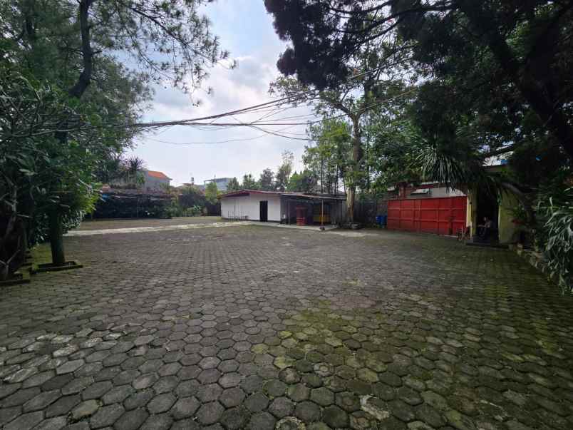 dijual ruko gudang kantor jl babakan tarogong