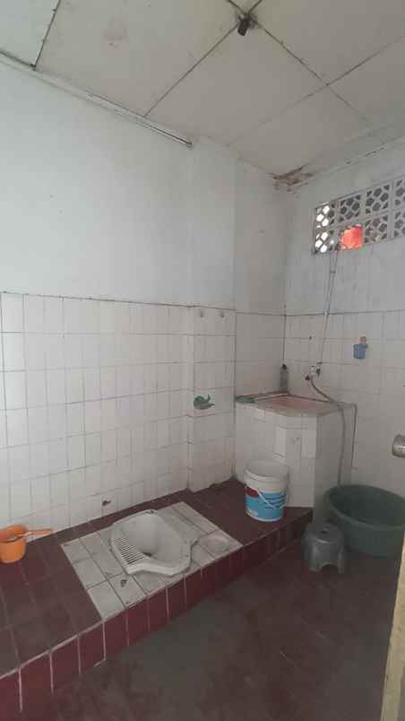 dijual ruko gudang kantor jl letjend suprapto kemayoran