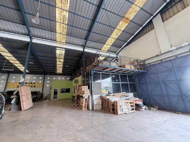 dijual ruko gudang kantor karawang barat