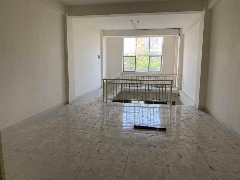 dijual ruko gudang kantor ruko central merr jl dr ir