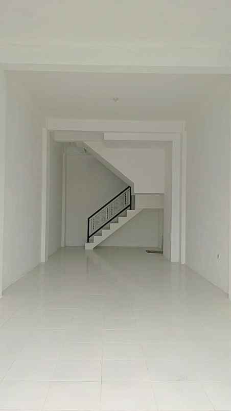 dijual ruko gudang kantor ruko royal palace karawaci