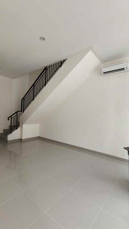 dijual ruko gudang kantor ruko sorrento grande west