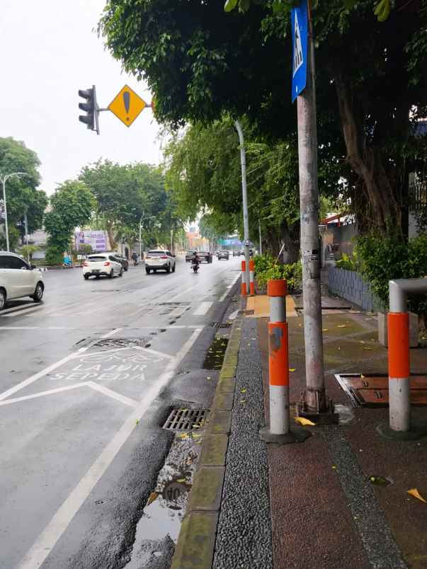 dijual ruko strategis panglima sudirman surabaya