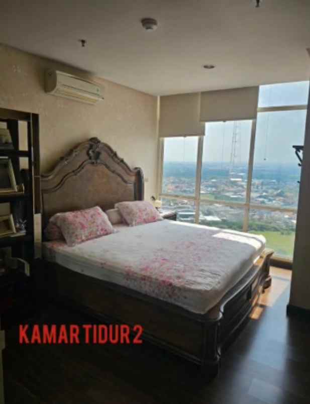 dijual rumah adhiwangsa